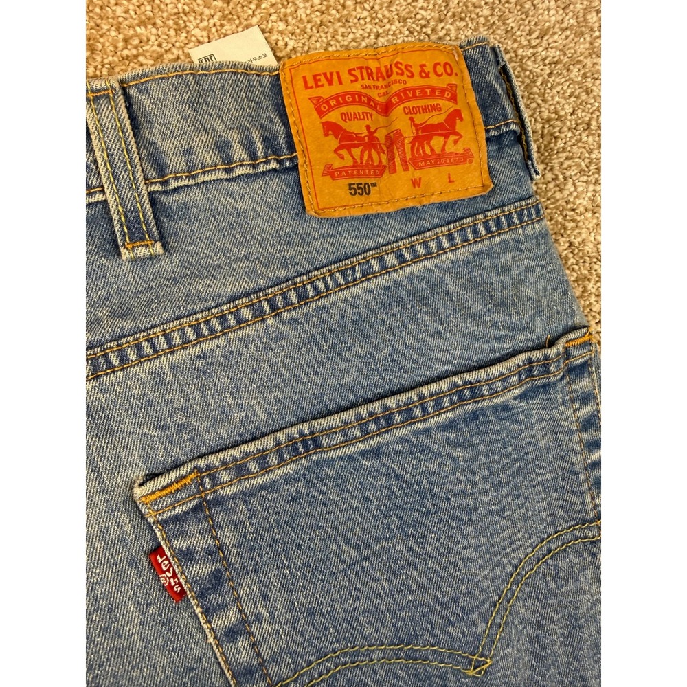 NEW Levis 550 Relaxed Fit Tapered Leg Blue Denim Jeans Mens 54x30 Workwear 90s